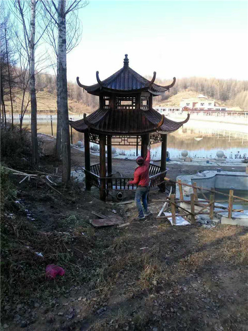 防腐木凉亭
